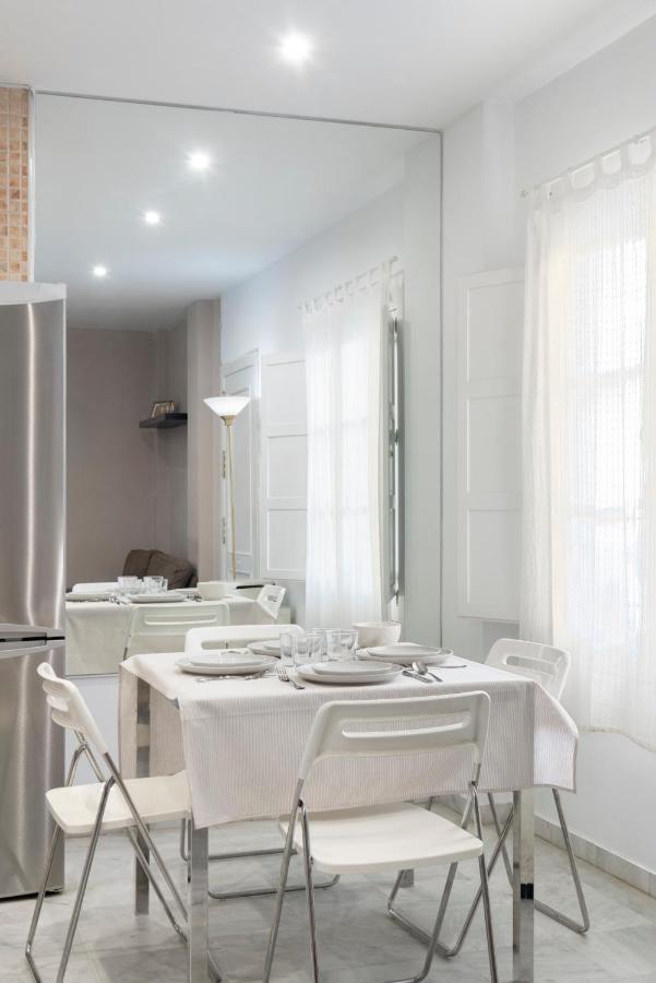 Apartamento Con Terraza En Sevilla Centro By Rent Me المظهر الخارجي الصورة